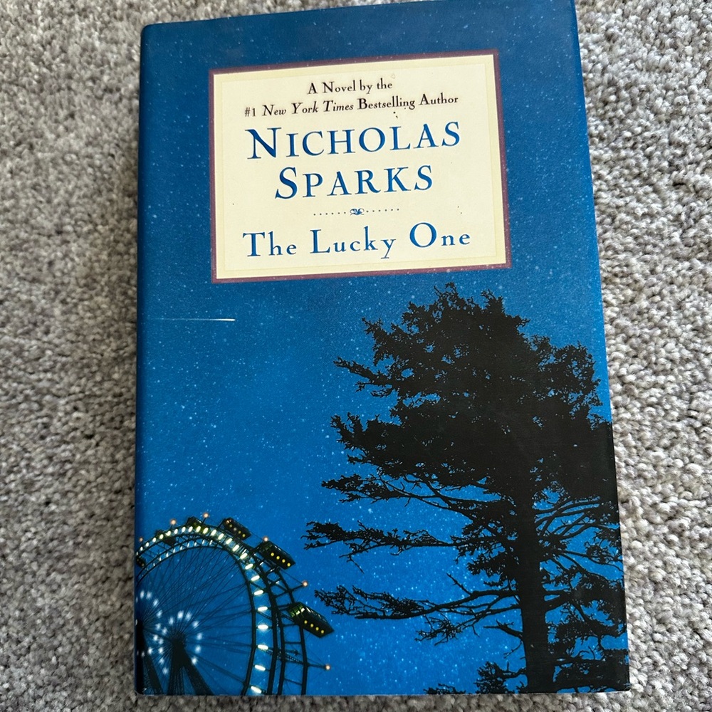 The Lucky One by Nicholas Sparks Hardcover